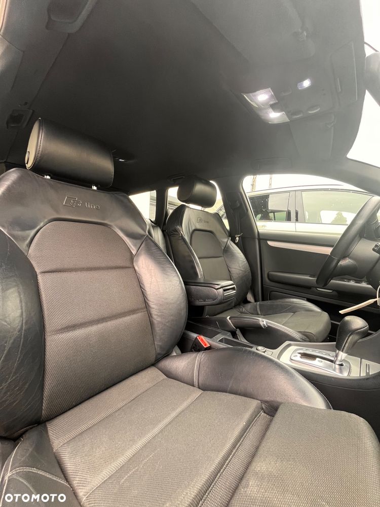 Audi A4 Avant - 16