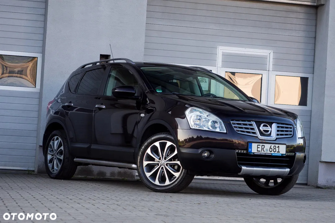 Nissan Qashqai - 2