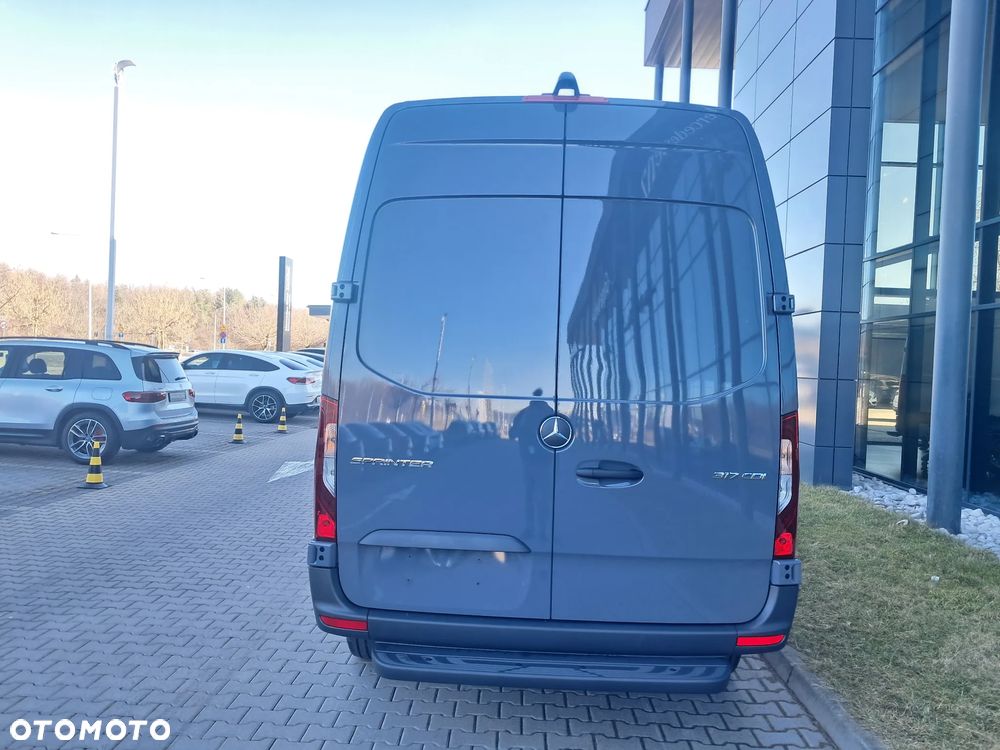 Mercedes-Benz Sprinter 317 CDI Furgon PRO standard  3665 mm L2H2 - 8