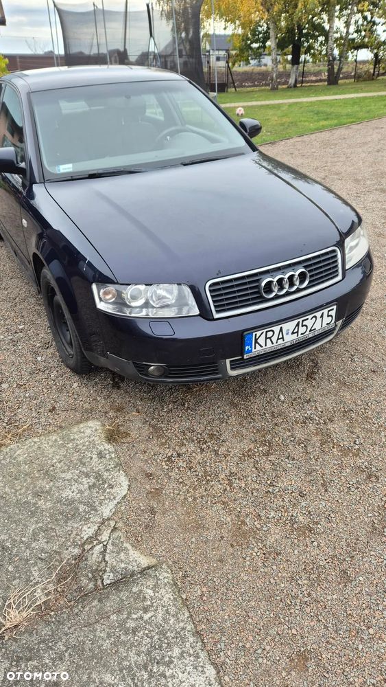 Audi A4 Limousine