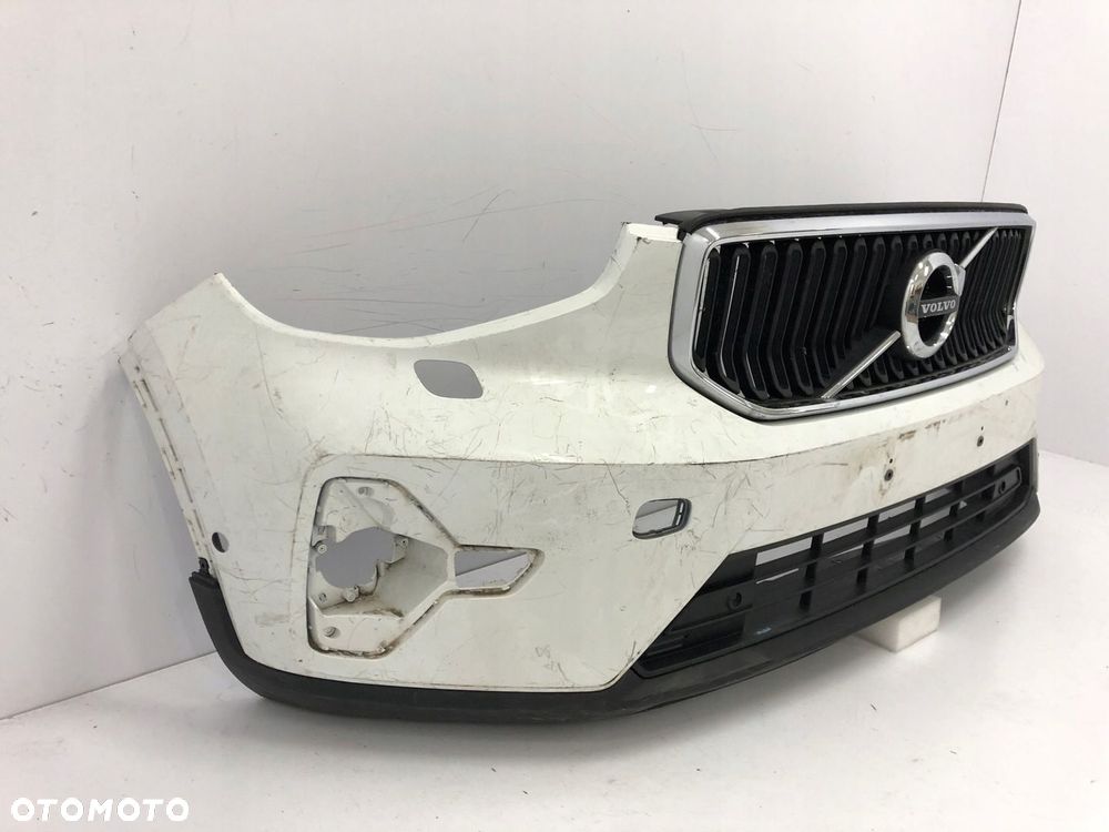 VOLVO XC40 LIFT 2022- ZDERZAK PRZEDNI - 2