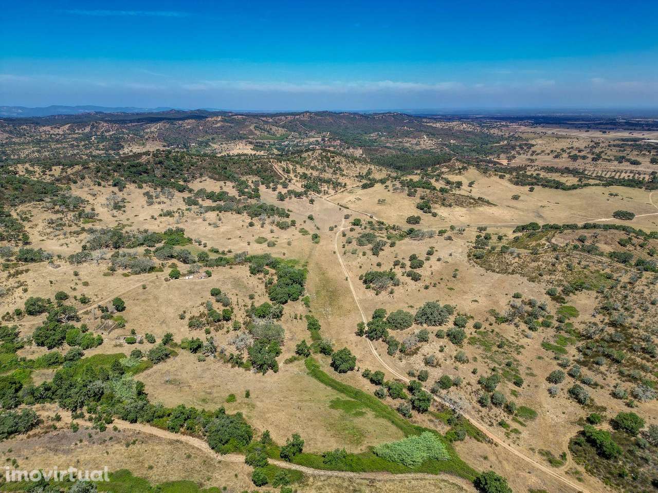 Herdade com 59,225 ha , 687m2 urbano, Ermida, em Colos, Odemira - Grande imagem: 2/60