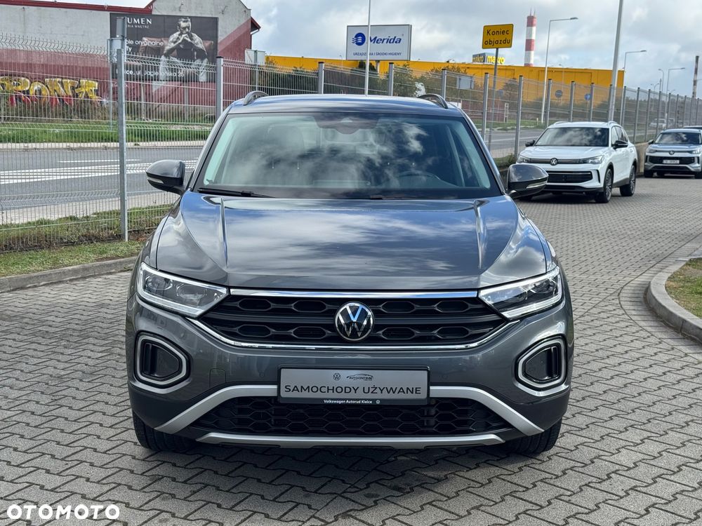 Volkswagen T-Roc 2023 photo 3