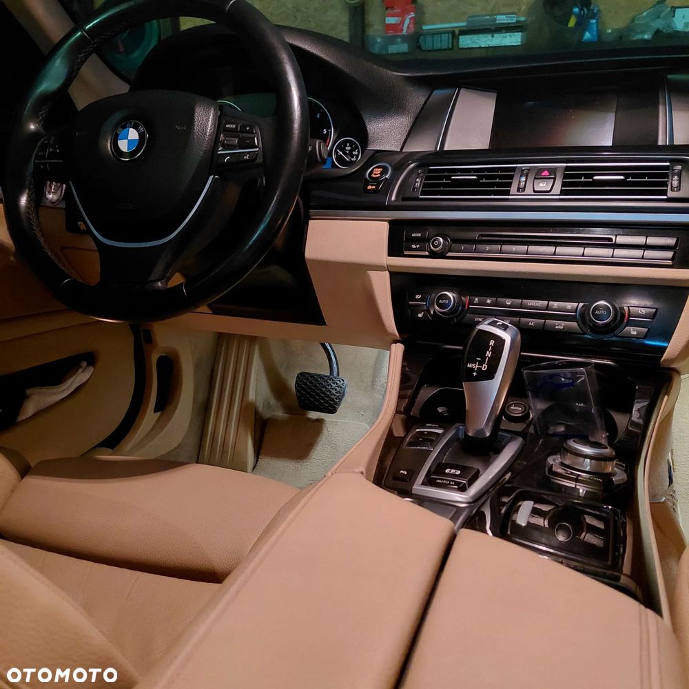BMW Seria 5 - 8