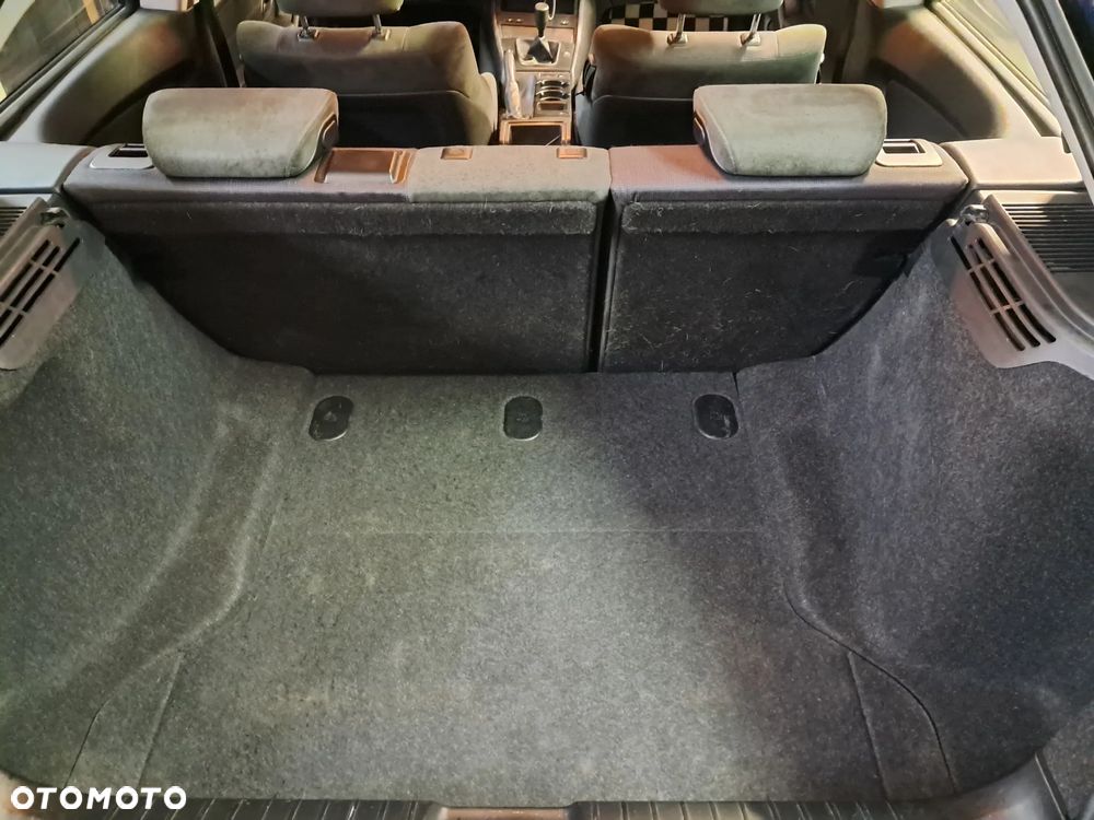 BMW Seria 3 316ti - 13