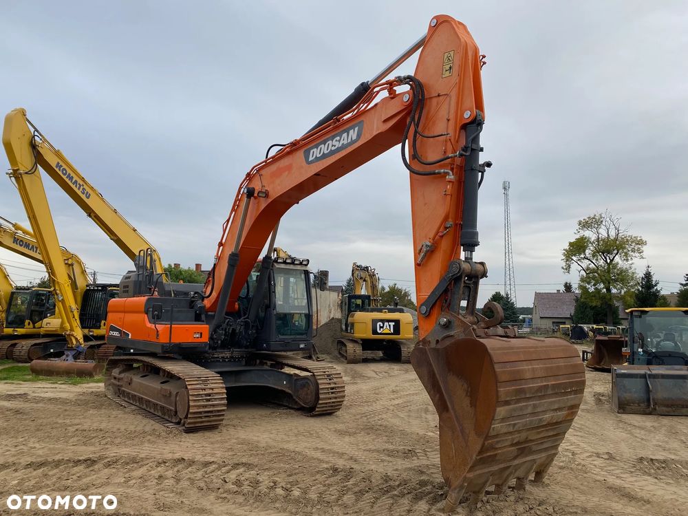 Doosan DX 300 LC-5, 2015 ROK, 9600 MTH, z NIEMIEC, PODWOZIE 90% DOBRE, - 11