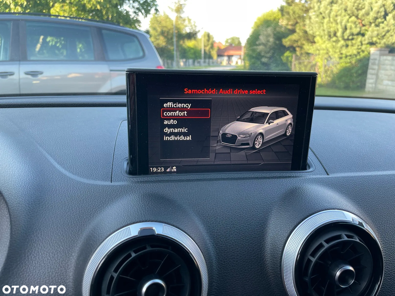 Audi A3 1.6 TDI Sportback - 21