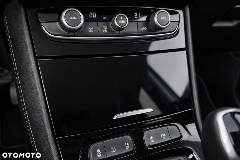 Opel Grandland X - 16