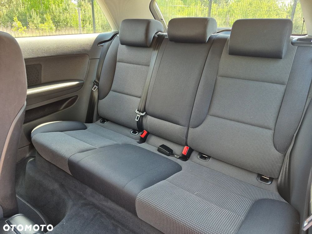 Audi A3 3-drzwiowe 1.6 S Line Sportpaket plus - 8