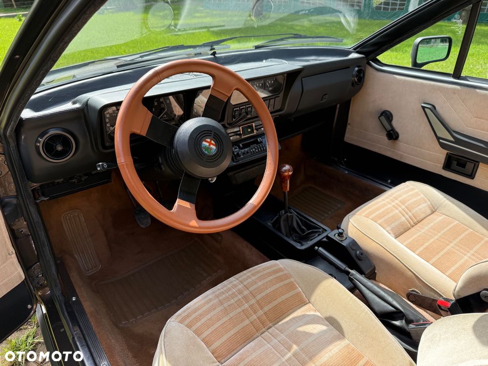 Alfa Romeo GTV - 19