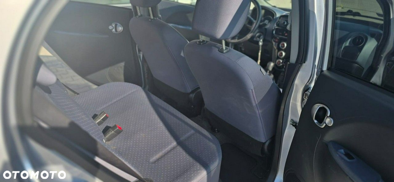 Peugeot Inny - 17