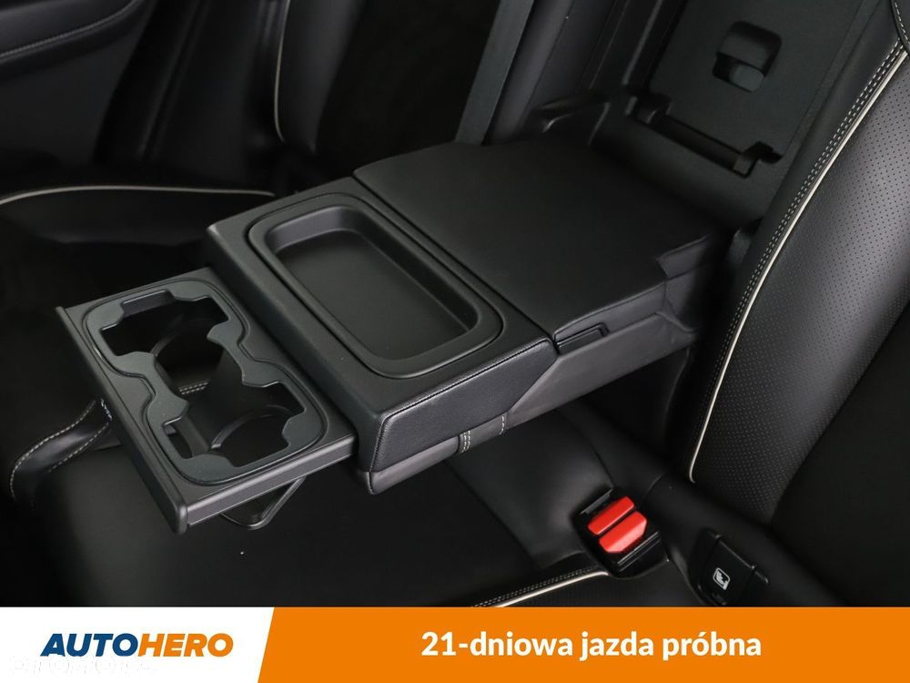 Volvo XC 60 D4 R-Design - 39