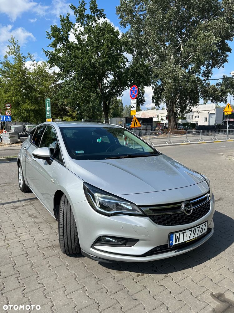 Opel Astra 1.4 T Dynamic S&S - 11