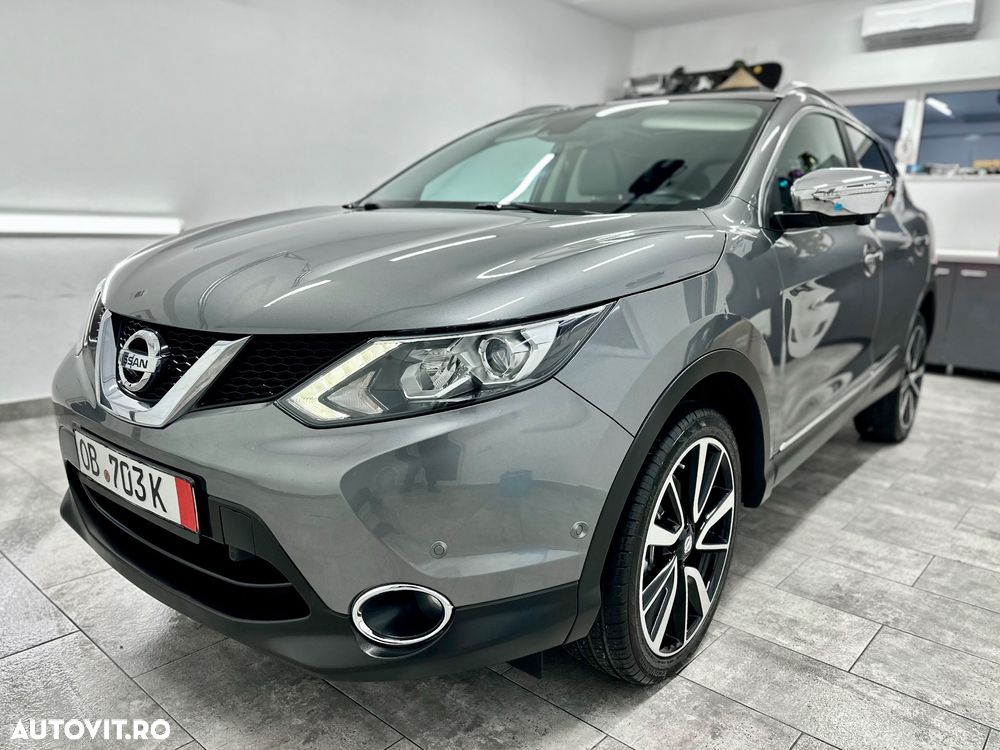Nissan Qashqai 1.6 DCI 4 x 4 DPF tekna - 1