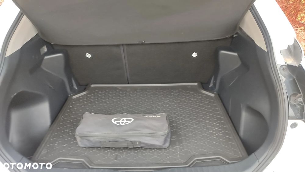 Toyota Yaris Cross - 26