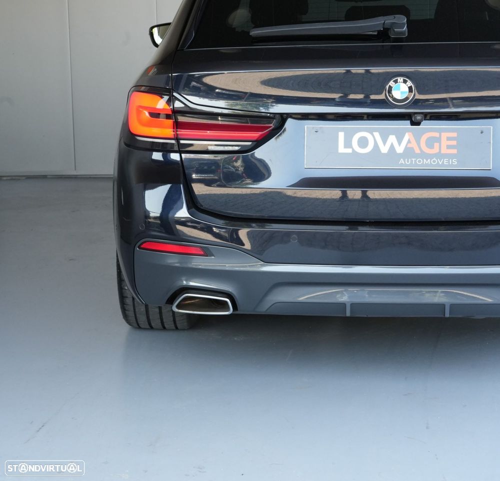 BMW 520 d Pack Desportivo M Auto - 44