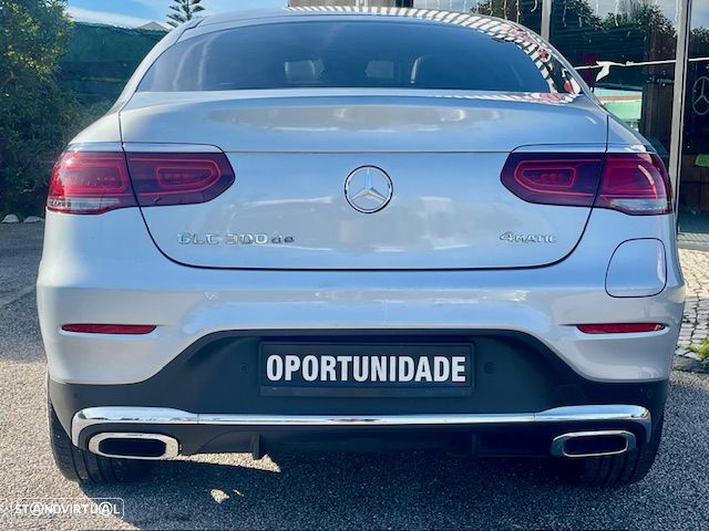 Mercedes-Benz GLC 300 de Coupe 4Matic 9G-TRONIC AMG Line Plus - 27