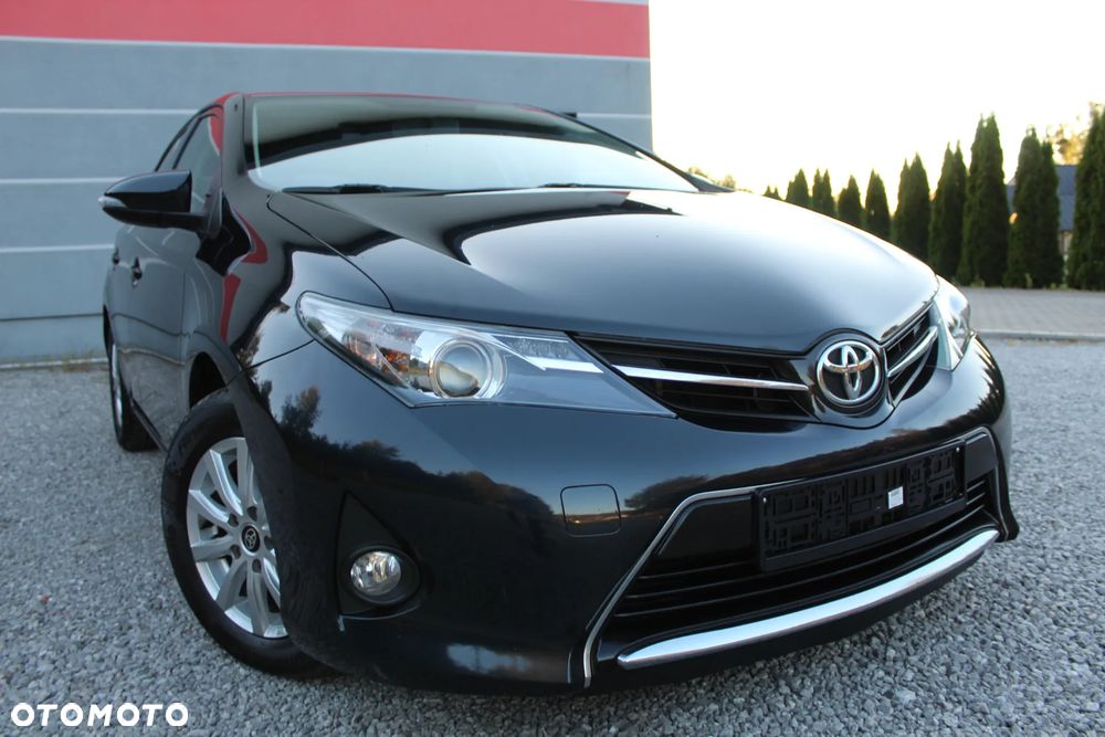 Toyota Auris 1.4 D-4D Life - 2