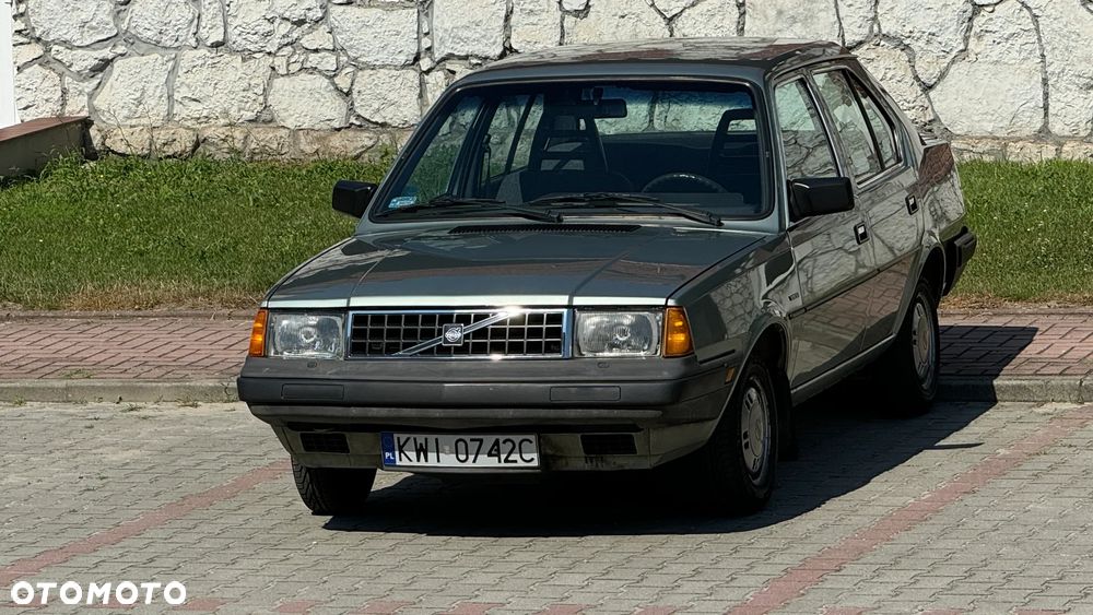 Volvo 340 1.6D DL Sedan - 19