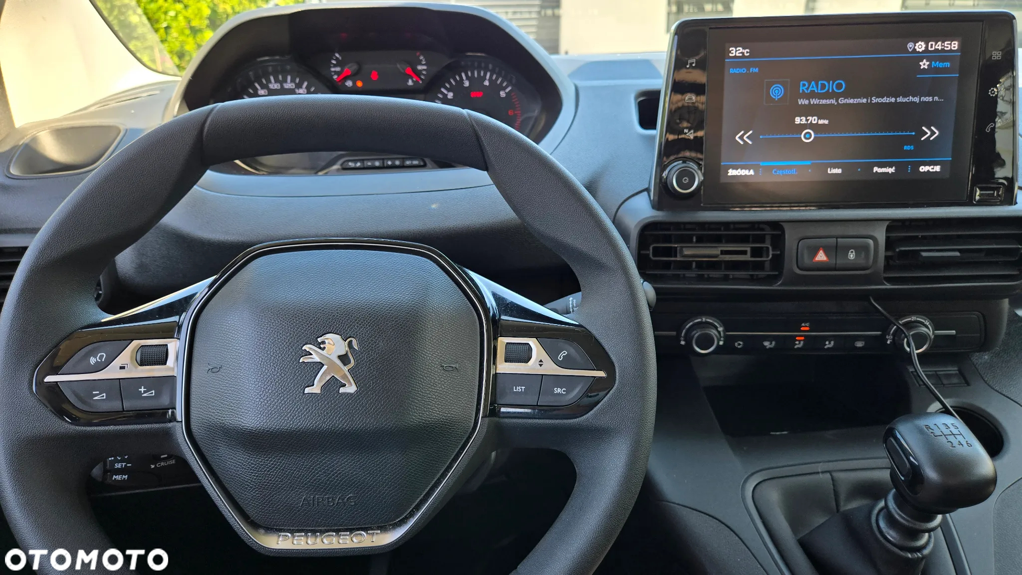 Peugeot Rifter - 13