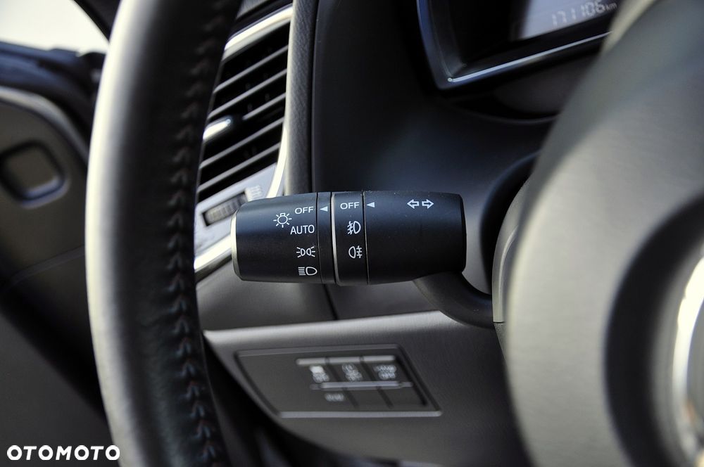 Mazda 3 SKYACTIV-D 150 Exclusive-Line - 14