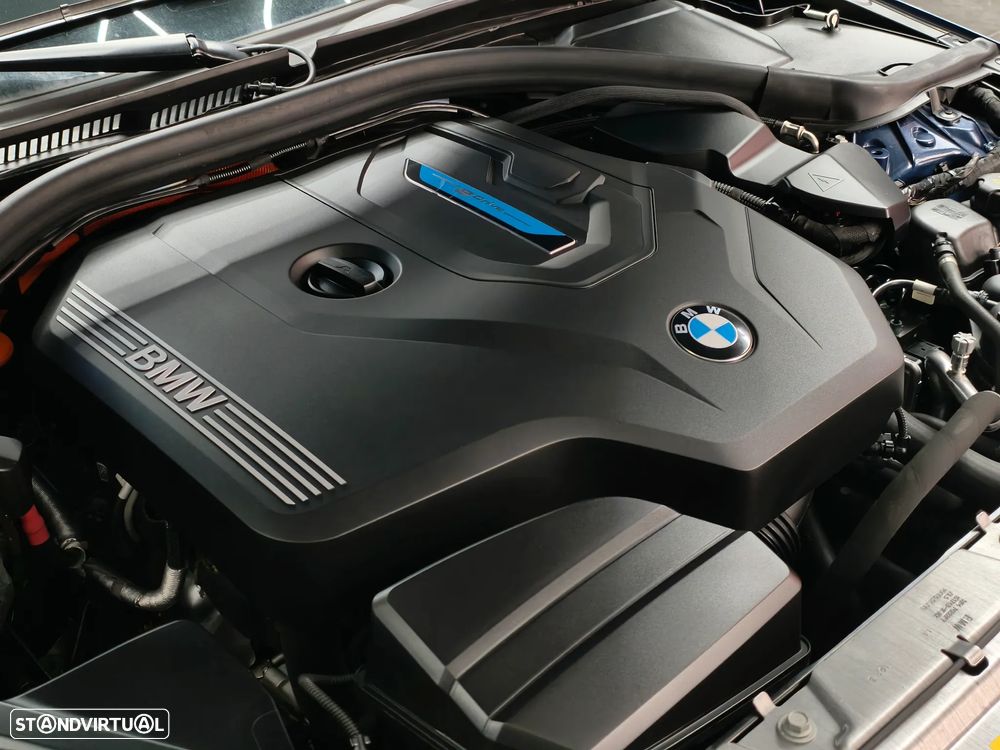 BMW 320 e Aut. Sport Line - 44