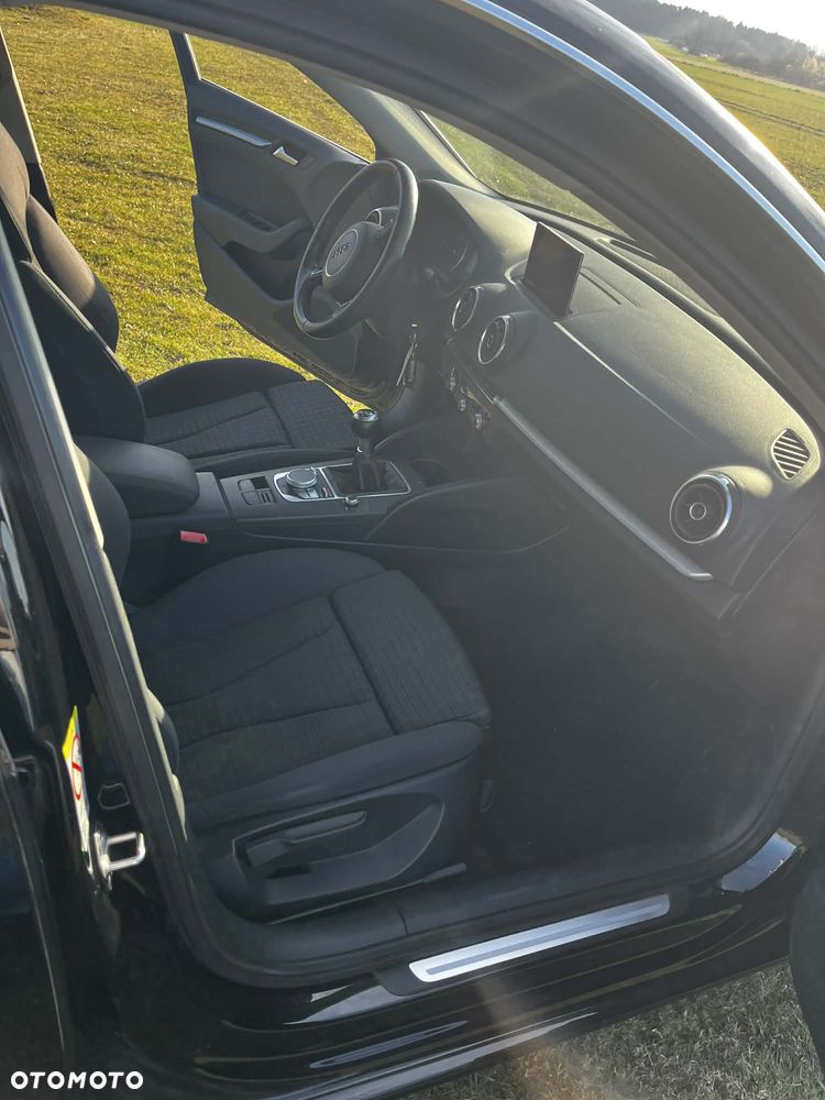 Audi A3 Sportback 1.6 TDI(clean diesel) Ambition - 13