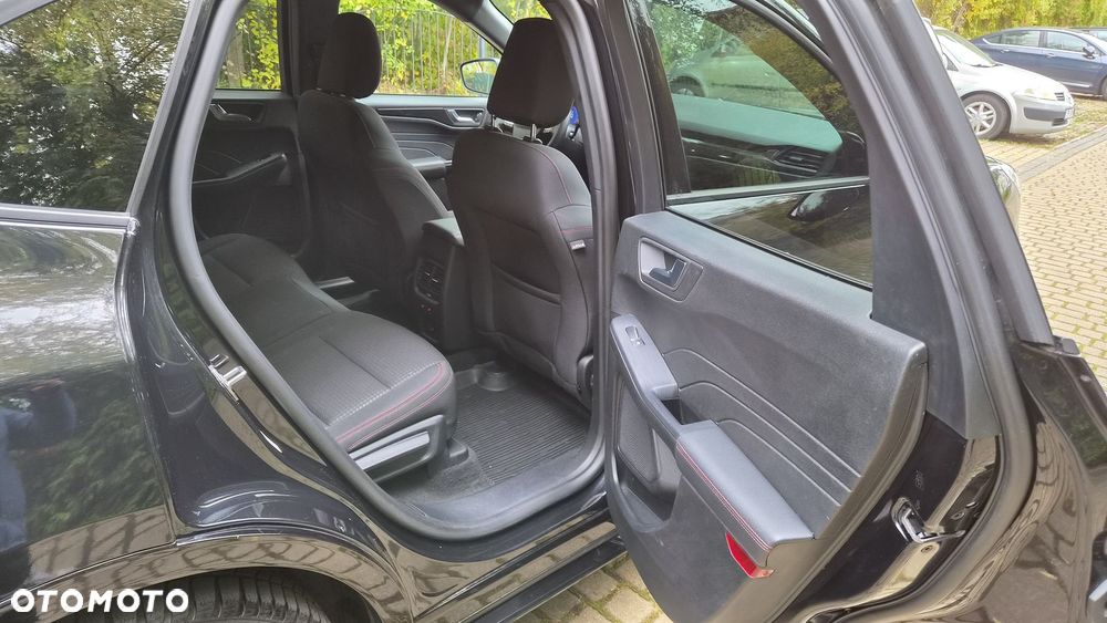Ford Kuga 2.5 FHEV FWD ST-Line - 22