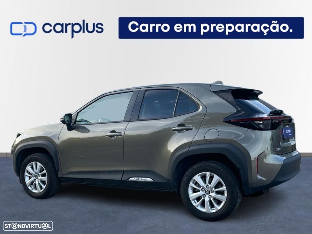 Toyota Yaris Cross 1.5 HDF Premier Edition - 2
