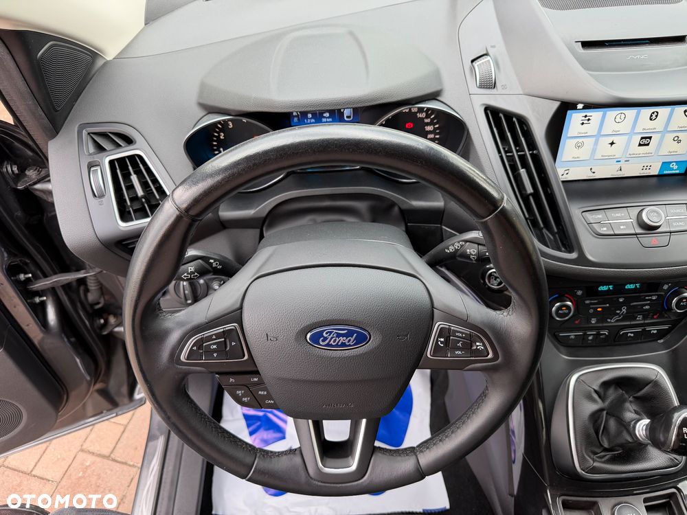 Ford Kuga 1.6 EcoBoost 2x4 SYNC - 33