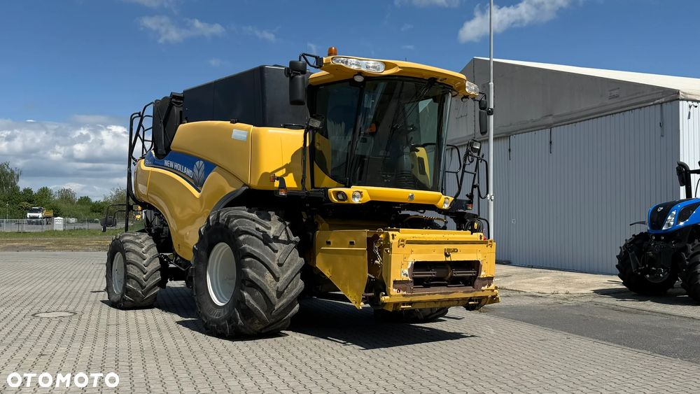 New Holland CR9080 4WD - 4