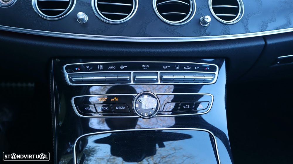 Mercedes-Benz E 300 de AMG Line - 56