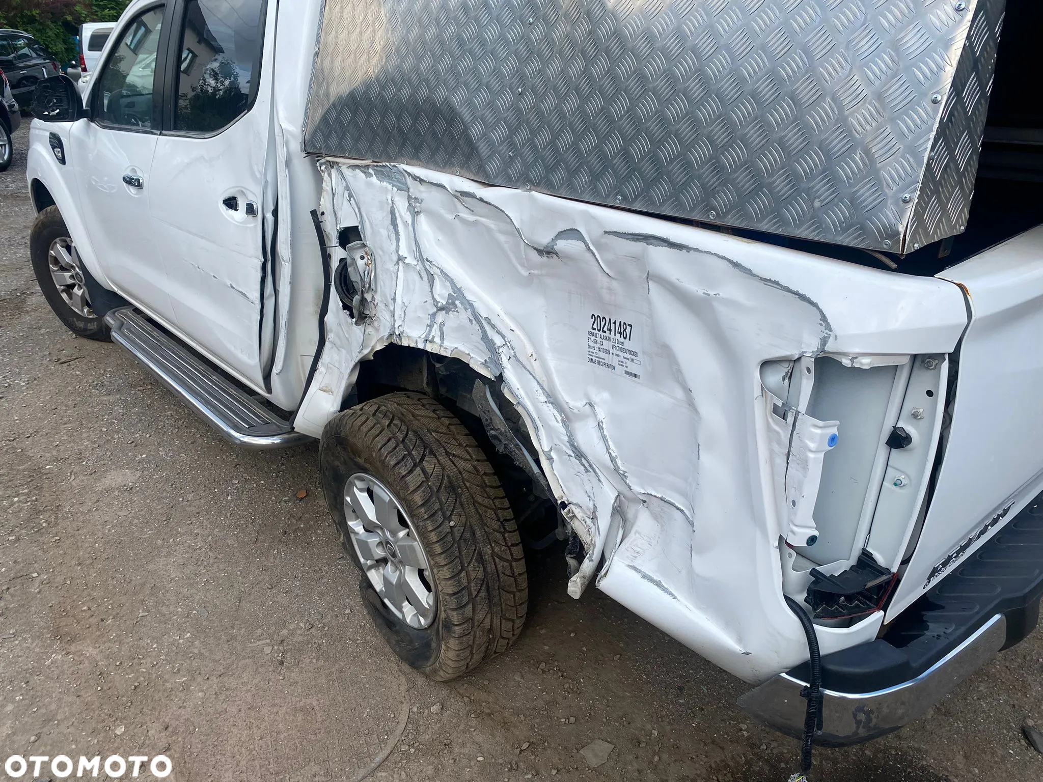 Renault Alaskan Double Cab 4x4 dCi 160 LIFE - 9
