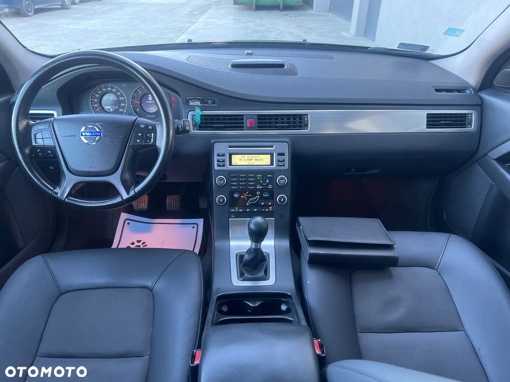 Volvo V70 2.0D Kinetic - 12