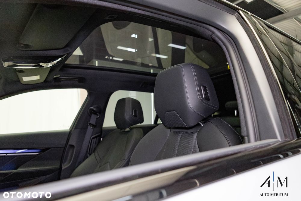 BMW Seria 5 - 24