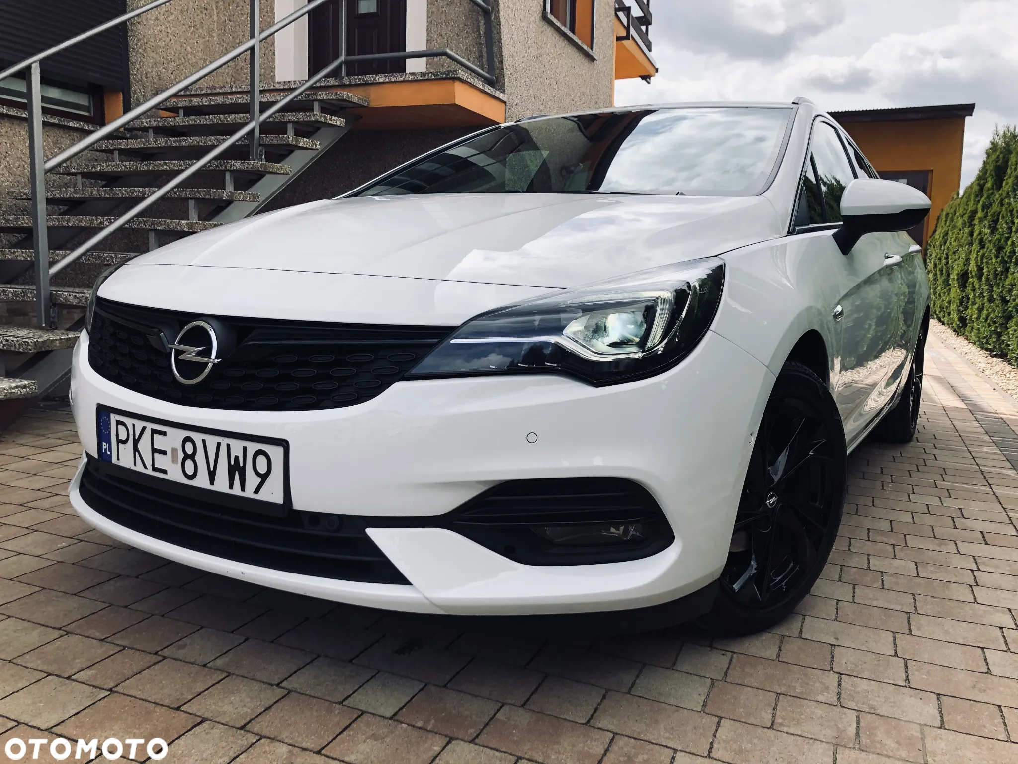 Opel Astra V 1.5 CDTI Ultimate S&S - 2