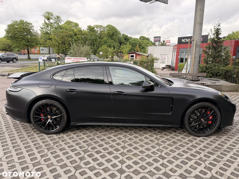 Porsche Panamera 4S E-Hybrid - 4