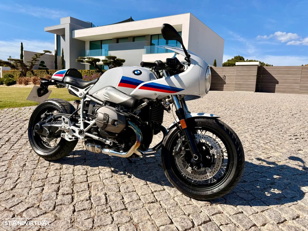 BMW R nineT Racer - 2