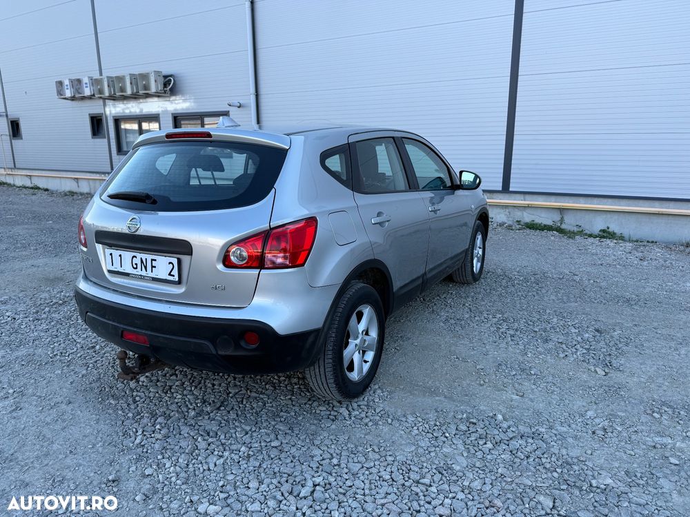 Nissan Qashqai 2.0 DCI 4 x 4 DPF Aut tekna - 15