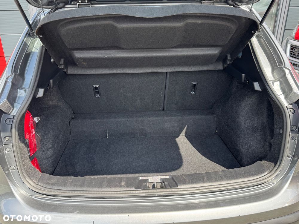 Nissan Qashqai 1.2 DIG-T N-Vision - 9