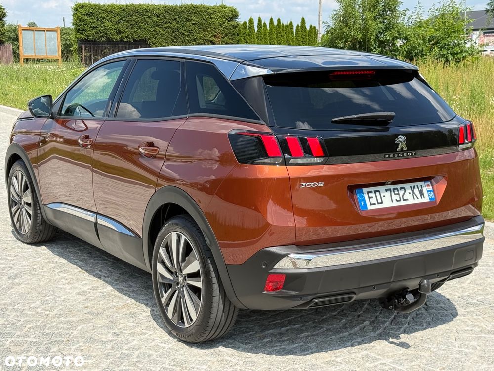 Peugeot 3008 1.6 BlueHDi Style S&S - 16
