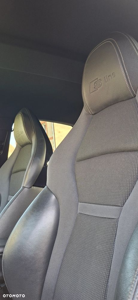 Audi A1 Sportback 1.4 TFSI Ambition S tronic - 14