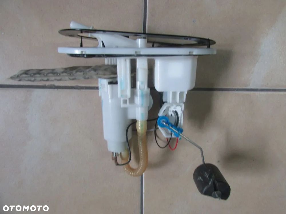 Royal Enfield Hunter 350 HNTR pompa paliwa - 1