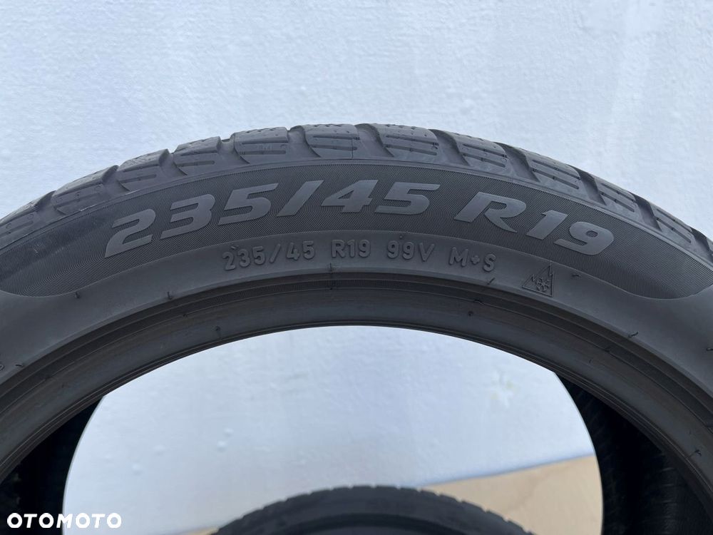OPONY 235/45/19 99V PIRELLI WINTER SOTTOZERO 3 MO - 8