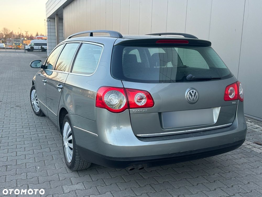 Volkswagen Passat - 6
