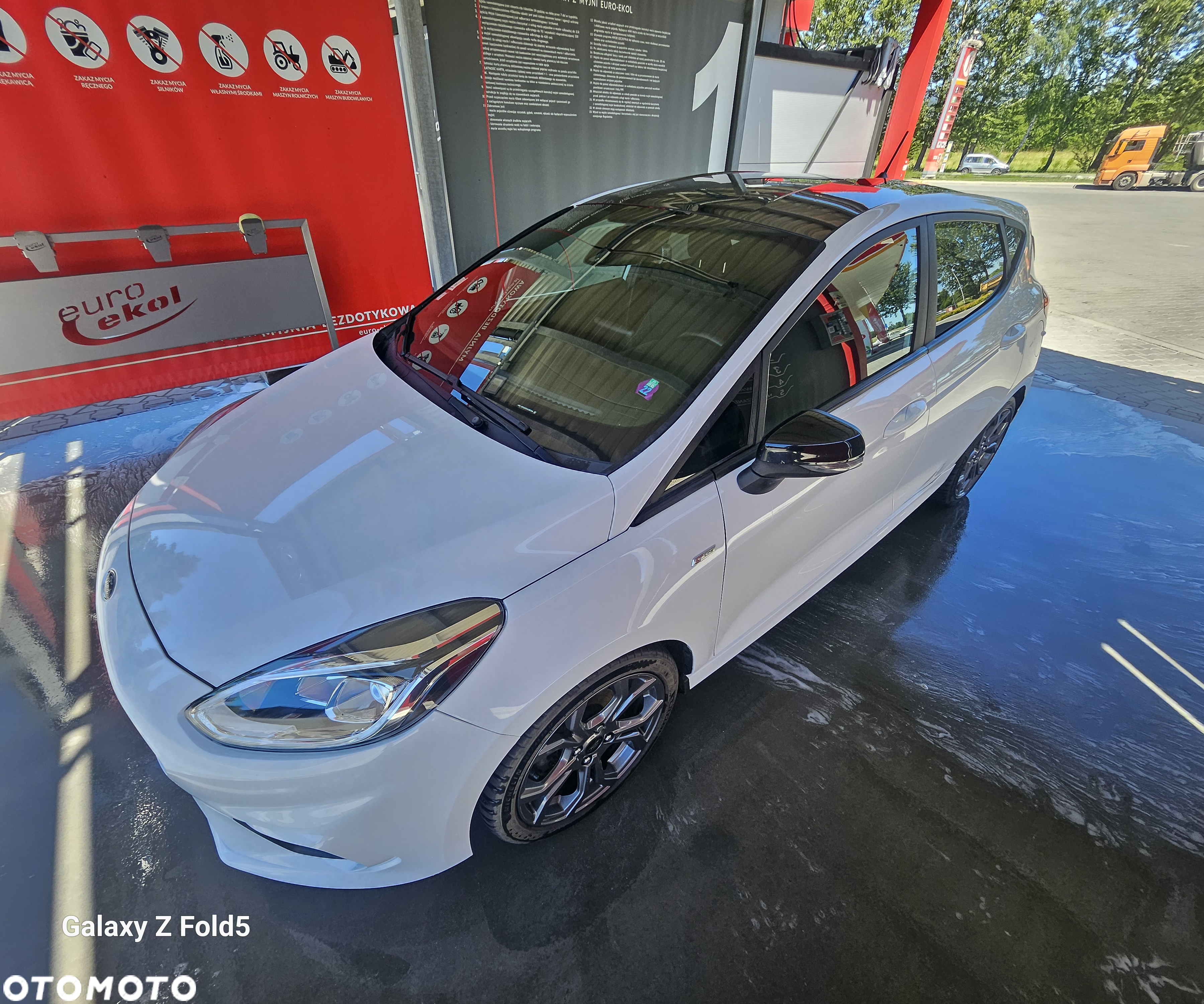 Ford Fiesta 1.0 EcoBoost S&S ST-LINE - 11