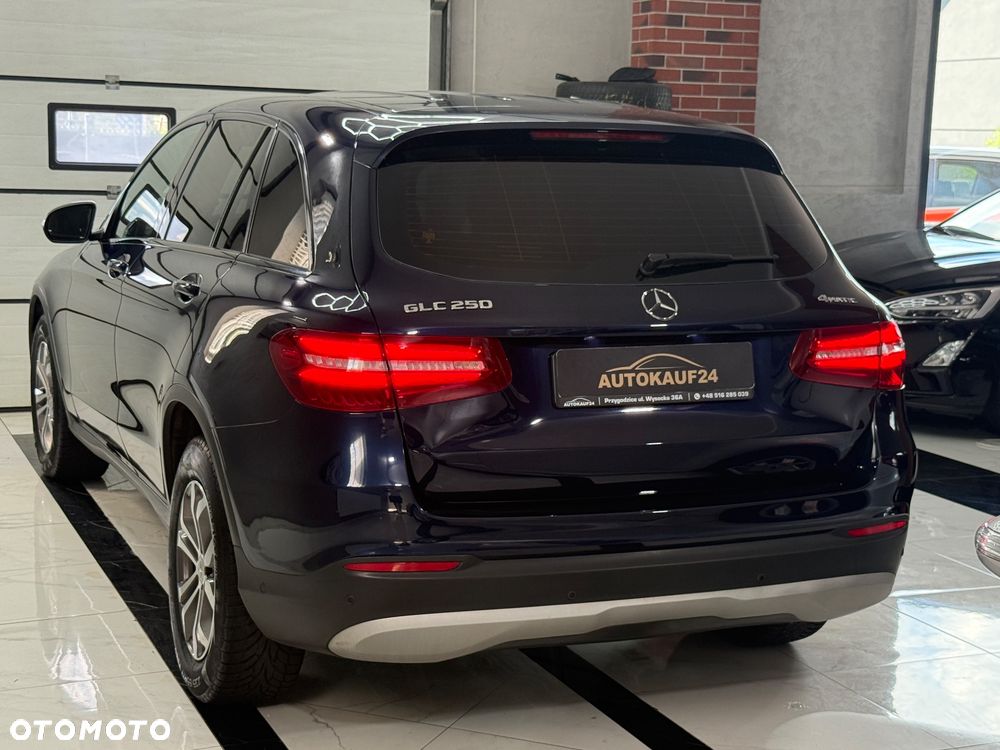 Mercedes-Benz GLC 250 4Matic 9G-TRONIC - 7