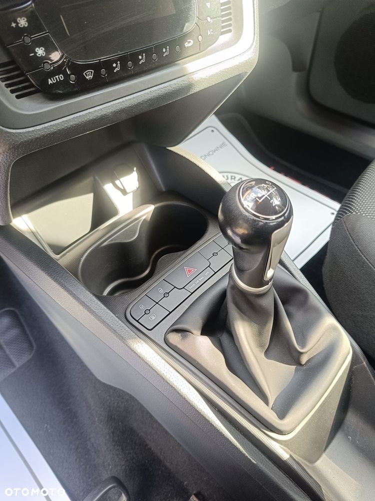 Seat Ibiza 1.6 16V Comfort Edition - 10