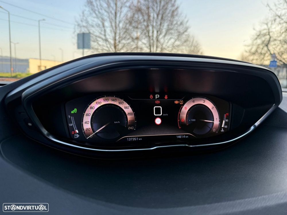 Peugeot 3008 1.5 BlueHDi GT Line EAT8 - 15