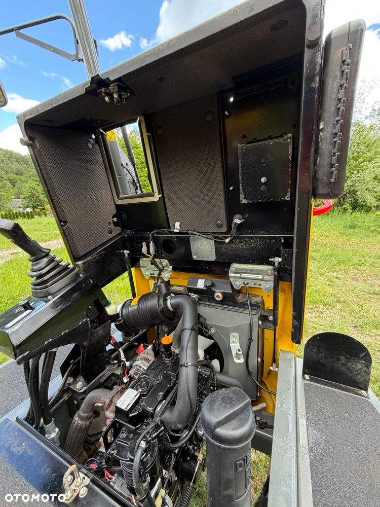 Wacker Neuson DW30 Wozidło Budowlane-Rolnicze 3 tony. 4x4. OBROTOWA koleba 415 mtg .2023 rok. Jak nówka z salonu. Yanmar silnik. Z upadłości Norweskiej. Pełne sterowanie dżojstik REWERS HYDROSTATIC. Opony zero zużycia. Aktualna DEKRA BMWT. Pełny Oryginał Fabryczny Lakier w każdym miejscu! Ani deka luzu wycieku. Oswietlenie Full. Szybka wolna jazda. WIELKA OKAZJA. Hak kulka. wszystkie opony 2021 rok. Wielka Okazja! - 14